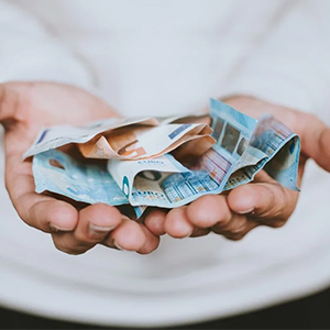 Secrets to effective budgeting while studying abroad